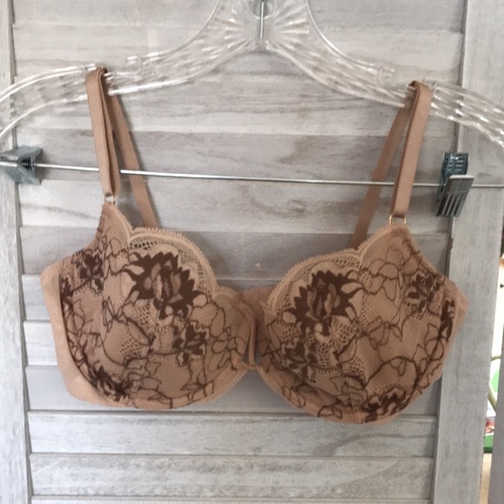 Victoria’s Secret VERY SEXY Push-Up